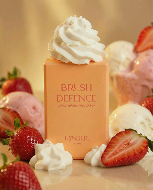 60 SECOND MAKEUP BRUSH CLEANER | STRAWBERRIES & CREAM BRUSH DEFENCE